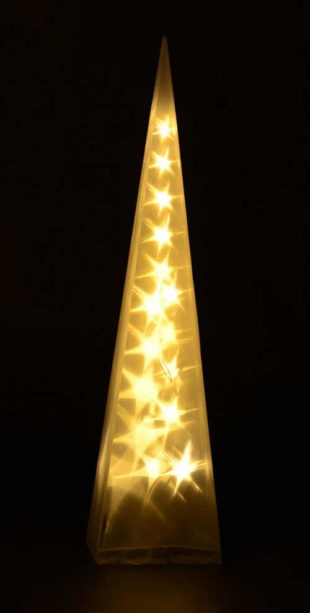 Svítící pyramida s LED žárovkami