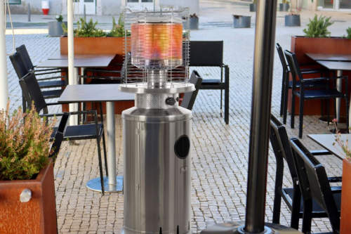 Plynový ohřívač skvěle poslouží i na venkovních zahrádkách restaurací